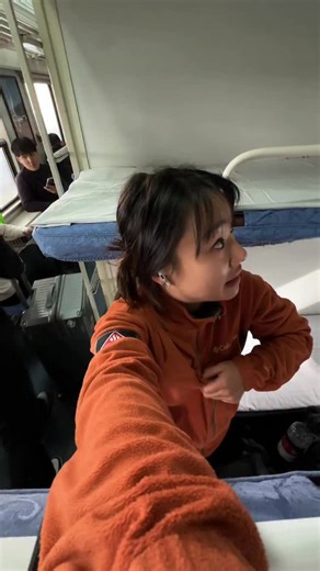 NEW SIDE QUEST UNLOCKED: Day 90, I left Urumqi, China and boarded a three-person sleeper train bound for Kashgar. The ride stretched across 15 hours. I ded. #femaletravel #solotravel #sleepertrain #travel #jennsolotravels #travel #travelphotography #solotravelwoman #singaporetokazakhstan #videography #wanderlust #travelvlog #urumqi #kashgar #chinavlog #vlog #femaletraveler | Jennifer Hong