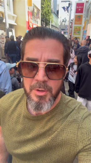 Did you know in Tokyo, Japan there is zero garbage pails.Zero. And you still can’t find any garbage anywhere.Also, no pickpockets and no fear of being attacked for no reason.