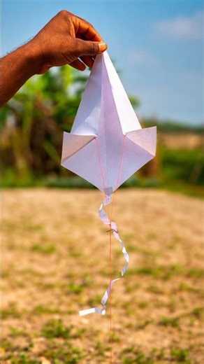 Amazing Non-Stick Paper Kite 🪁
