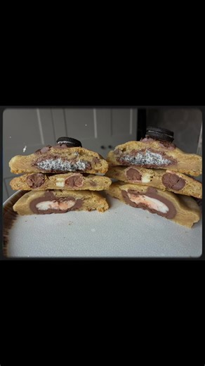 Oreo Egg vs. Mini Egg vs. Cream Egg: Cookie Stack Showdown!