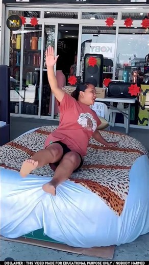 ভুলেও এমন বিছানায় ঘুমাবেন না | water bed