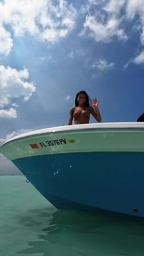 36 reactions · 3 comments | TBT ✨ 4th of July weekend in the Keys — too windy to head offshore, so everyone dropped anchor at Nest Key ️ Nothing like the crowd, the vibe, and the colors of summer in paradise ☀️ #TBT #FloridaKeys #NestKey #KeyLargo #July4thVibes #BoatLife #SandbarDays #ParadiseFound #OceanVibes #keyslife | The Key Largo Dude | Facebook