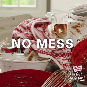 Got a mug? Got a minute? Get a warm, freshly baked Perfect Size for 1 treat just for you. | Duncan Hines