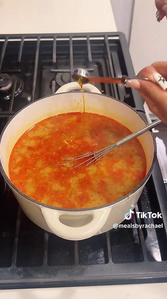 SPICY MISO CHICKEN RAMEN 🍜 🤤🤍 this dinner was better than a restaurant! Perfect for fall 🤝 INGREDIENTS: SPICY MISO BROTH 🤍 - 8 cups of unsalted chicken stock (not broth) - 4 cups of water   1 packet of Hondashi (8g) dissolved - 3-5 tablespoons of white miso paste (do not boil miso) - 3-5 tablespoons of red miso paste (do not boil miso) - 5.5 tablespoons of doubanjiang (use less if you want less spice) - 3 tablespoons of soy sauce - 2 tablespoons of mirin - 2 teaspoons of sesame oil - 1.5 ta