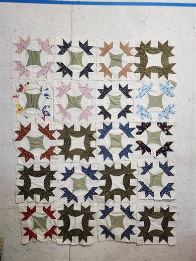 20 Hands All Around ~13" vintage quilt blocks
