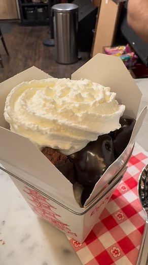 TheSweetShopNYC on Instagram: "SUNDAY SUNDAE! It’s all about the Hot Fudge and Housemade Vanilla and Chocolate Whipped Cream! IYKYK 🥡 #icecreamsundae #besthotfudge #whippedcream #uesnyc dessert"