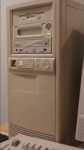 Running MS-DOS on an old 486 Computer #oldcomputers #computer #computting