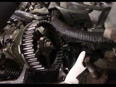 How to replace the water pump and timing belt on a 2003 Honda Civic 1 7 liter