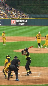 Front, back, right, left😮‍💨 #savannahbananas #bananaball #dance #fun | The Savannah Bananas