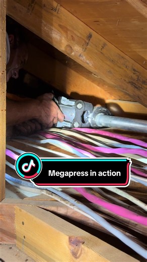 🔥 EXTREME ATTIC GAS LINE INSTALL 🔥 Nothing like pressing 1 1/2” MegaPress gas fittings in an attic where you can barely move 😤 Tight space. Hot attic. Zero room for mistakes. Tony stepped in and absolutely killed this install, running gas line like a straight professional. The Vevor Pro Press paired with Ridgid gas jaws made these MegaPress fittings lock in clean, fast, and safe — exactly how gas work should be done. This is the kind of work nobody sees… crawling through insulation, fighting 