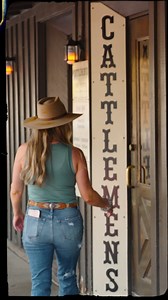 KAYAK and Travel Texas have teamed up with a cast of Texas artists, athletes, musicians, chefs and creators that make the state great. See their takes on the unique ways that travelers can experience Texas. | KAYAK