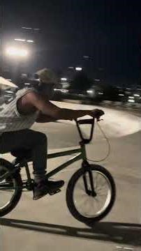 Un día por Queretaro en busca de parques para bmx 🎥😎🚲🍻