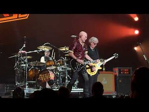 April Wine - Roller (live) Laval Quebec