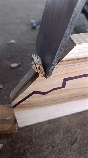 "Handcrafted Custom Wood Design" #woodworking #handtools #diy #workingcommunity #woodworkingop