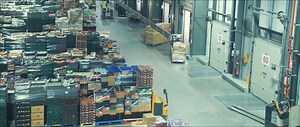 What’s a typical day in one of our Warehouses like? We’ve got Selectors picking, Forklifts manoeuvring and Logistics Assistants coordinating. Can you see yourself working here? | Aldi Careers UK
