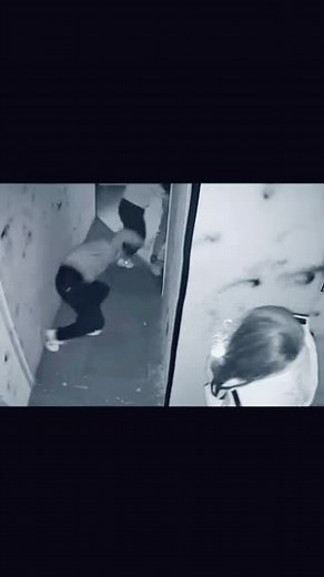 Follow me to see more exciting videos #funny #Funny #funnyvideos #china #China #chinese #Chinese #haunted #hauntedhouse #hauntedtiktok