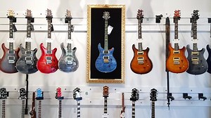 1.2K views · 102 reactions | Unboxing Paul Reed Smith Custom 24 Artist Grade Flamed Maple Neck...oltre un anno di attesa... | Gino Guitars | Facebook