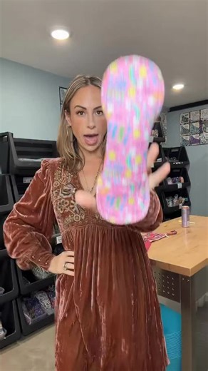 How to change your pad in public #clothpads #smallbusiness #womanowned #handmade #reusablepads | SoCo Studio Reusable Cloth Pads