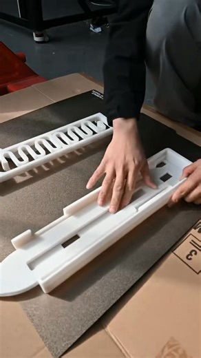 3D Printed Oversized Spring Knife #3dprinting #large3dprinter #tronxy3d VEHO 500 PRO 3D Printer: https://store.tronxy.com/category-166.html | Tronxy 3D printer