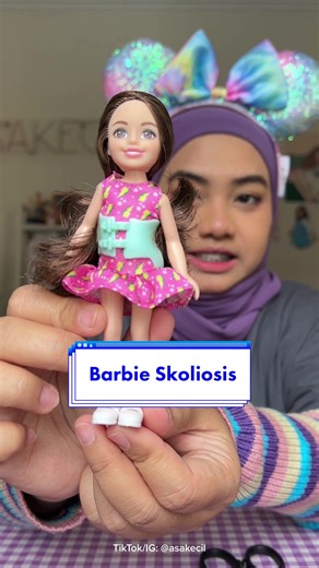 Unboxing Barbie Skoliosis: Chelsea, Doll Representasi Scoliosis
