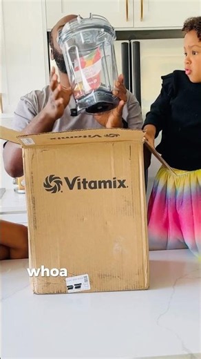 I Got a Vitamix for My Birthday! First Smoothie Test
