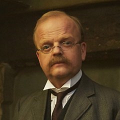 Scene-Stealing Sherlock Guest Star Toby Jones Takes on Agatha Christie, Would Like to Play Donald Trump