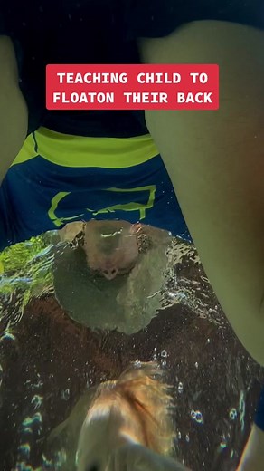 When teaching a child to float we will float for approximately 5-30 seconds depending on childs capabilities and tolerance for the skill. IF YOU WANT TO LEARN MORE ASK QUESTIONS IN THE COMMENTS #Swimlessons #learningtoswim #children #kids #parents #forparents