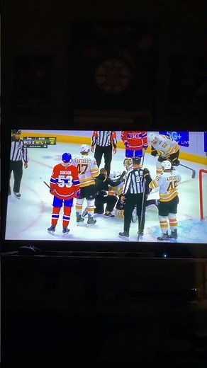 Bruins’ Charlie McAvoy gets hit with a puck straight to the face 🤕🩸