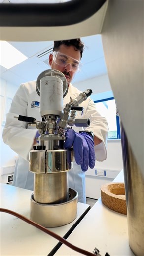 TheSchlenkChemist on TikTok