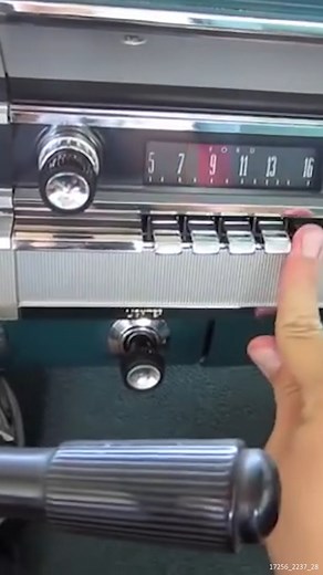 7.3K views · 54 reactions | Installing a Vintage AM Radio #autorepair #mechanics #radio #vintagecars | Saabkyle04, LLC | Facebook