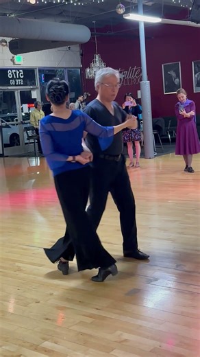 Jitterbug Dance, Basics with Teacher Mei Lee and 拎包包， 舞班長， Me！ @ Starlite 1-11-2026