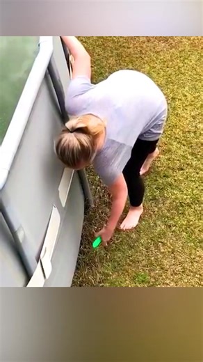 The Strange Way Some Drain Pools | Innovative cool