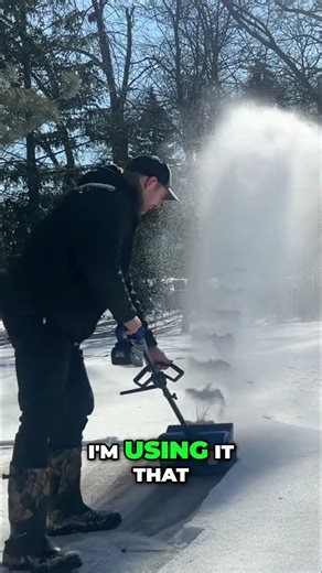 Wild Badger Snow Blower: Deep Snow Powerhouse Review #shorts