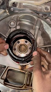 713K views · 6.5K reactions | engine maintenance seal leakage replace seal #engine #motivation #automotive #mechanic #tips #oil #shortsvideos #reelsfypシ #fbreelsfypシ゚viralシ | Mechanical Tips | Facebook