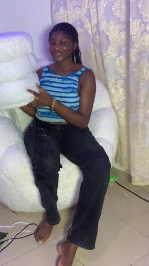 Transforming an Old Bucket into a Stylish Side Table DIY