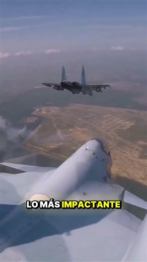 Su-35 Thrust Vectoring Makes It Untouchable #aviation #military #shorts