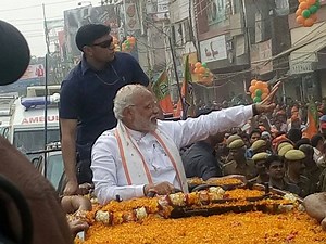 Battleground Varanasi: PM Narendra Modi holds roadshow | The Times of India