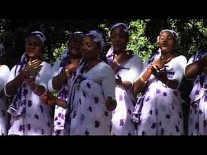 Déba des femmes de Mayotte - Festival des musiques sacrées de Fès 2009