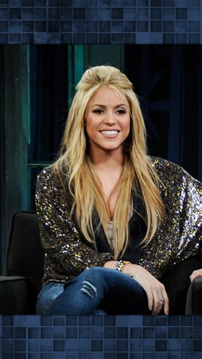 The Tonight Show | @shakira thought she was going to do rock music before becoming a pop star! #FallonTonight Original Air Date: 11/17/2009 (Late Night with... | Instagram