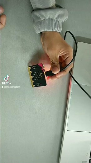 Explorando el editor simulador de Makecode