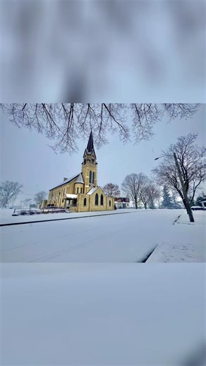 ❄️🎶Walking in a Winter Wonderland🎶❄️ Everyone drive safe, stay warm, and have a wonderful Saturday! Make sure to follow Hustisford Area Happenings on TikTok https://www.tiktok.com/@hustisfordareahappenings?_r=1&_t=ZT-91oTlUhH46B | Hustisford Area Happenings