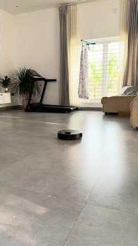 Robot Vacuum vs Vacuum Cleaner 🤖🧹 | 1 Year Honest Review!