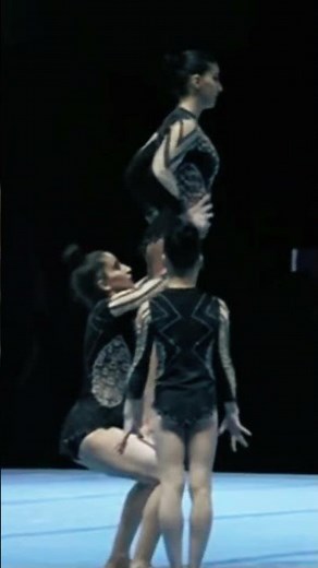 5 Mind-Blowing Acrobatic Feats That Will Leave You Speechless