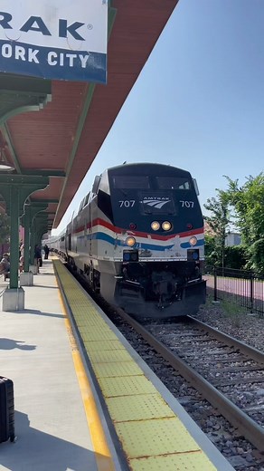 Amtrak Train Travel from Burlington to NYC