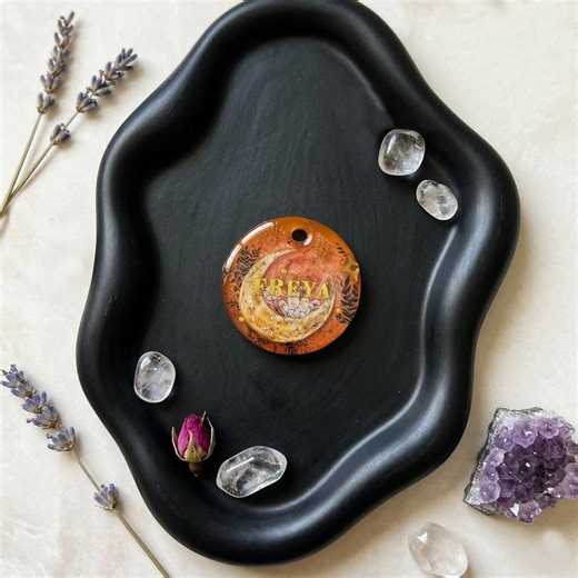 Personalized Moon-shaped Dog Tag, Epoxy Resin Dog Tag, Dog's Name, Phone Number, Round Tag 3cm X 4cm - Etsy