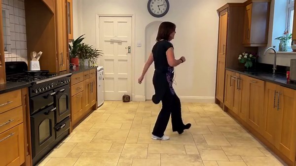 Hoedown line dance short clip