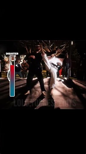 Johnny Lawrence vs Daniel Larusso