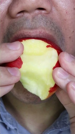 Satisfying Apple 🍎 ASMR #DoctorTristanPeh #ASMR #Apple