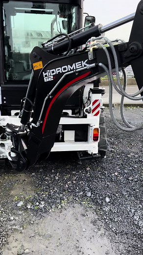 Hidromek 62T compact tracked backhoe loader. #fyp #excavator #heavyequipment #skidsteer #loader #backhoeloader #hidromek #constructionlife #dirtwork #bobcat