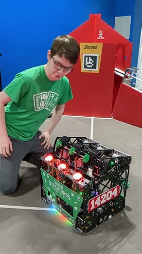 Heading Lock with Super Thwomp Rainbow! #firstrobotics #firsttechchallenge #robot #programming